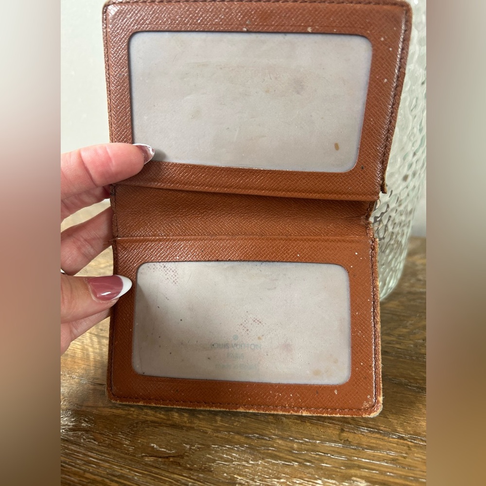 Authentic Louis Vuitton Monogram Porto 2 Carte Vertical Card Case - Picture 5 of 7